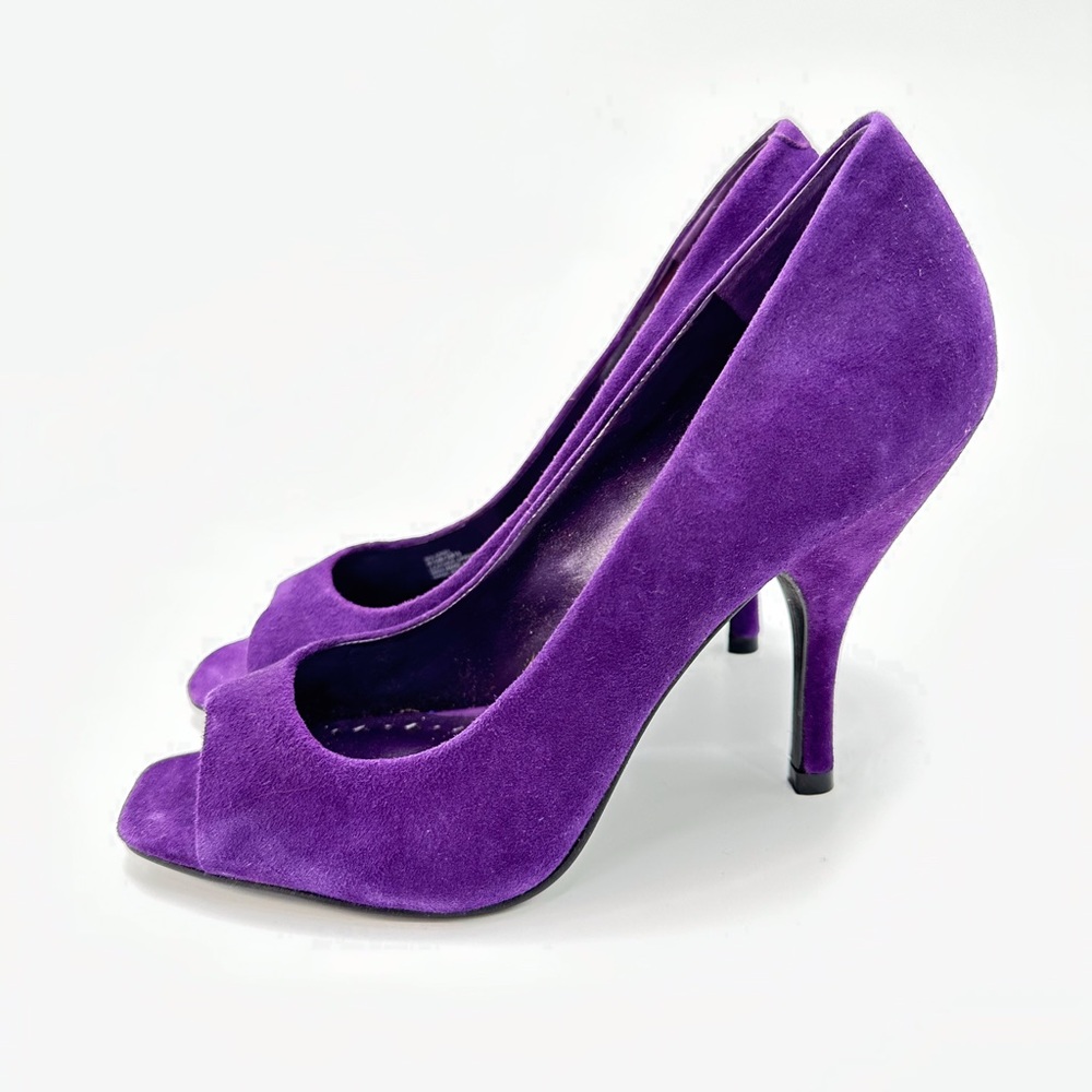 BCBGeneration Purple Suede High Heels Size 8.5